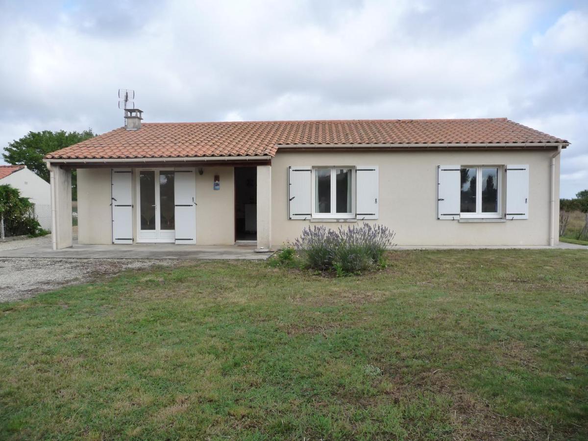 Villa Le Marais LʼÉguille Esterno foto